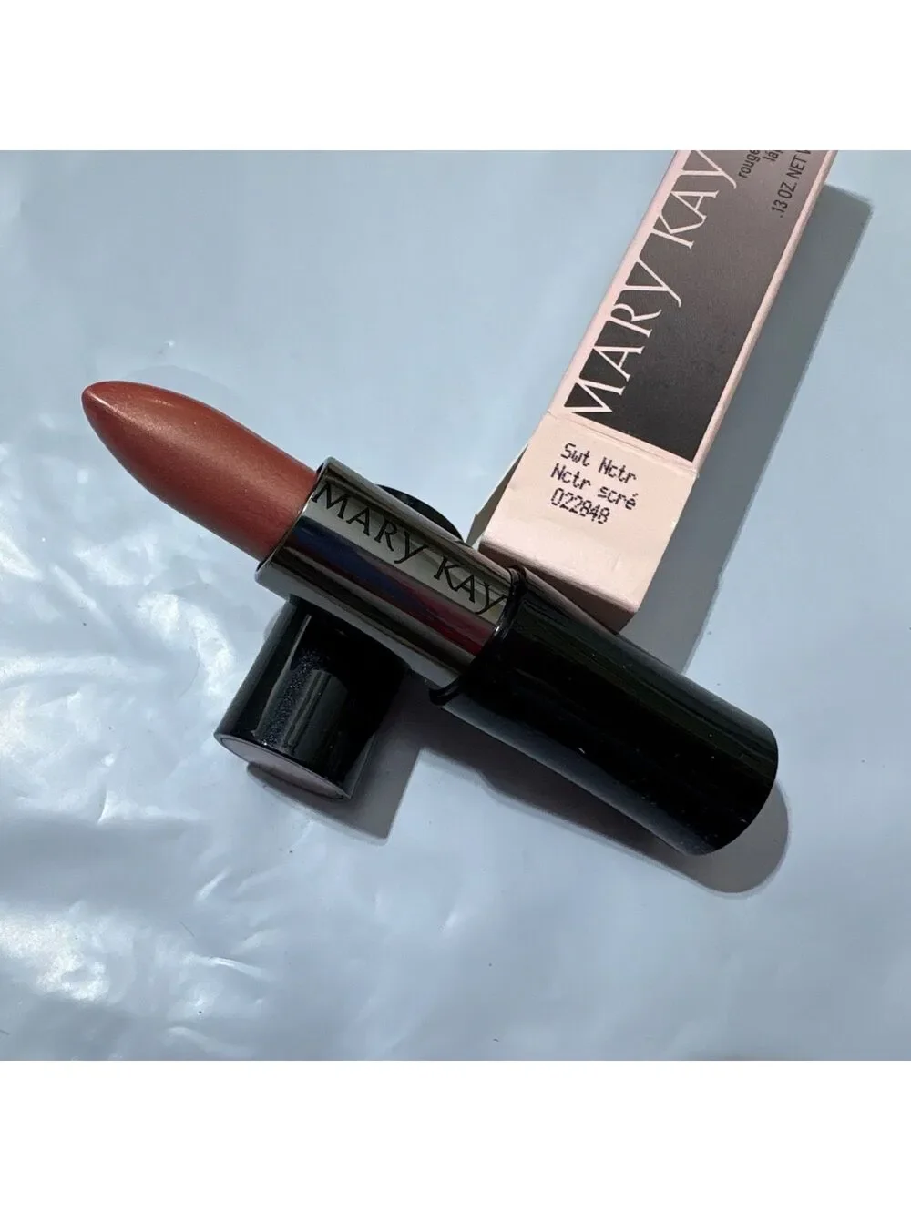 MARY KAY Creme Lipstick .13 oz. New with Box - Sweet Nectar 022848